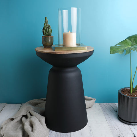 KOHL SIDE TABLE